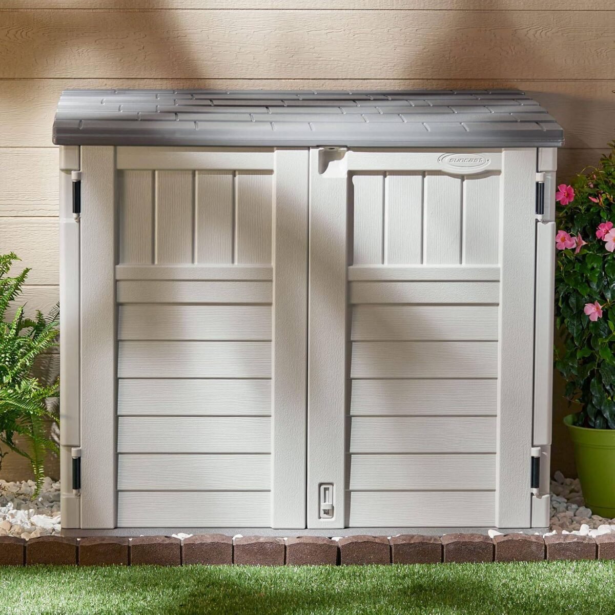 Suncast 34 Cu Ft Horizontal Outdoor Storage Shed, Vanilla - Shedcove